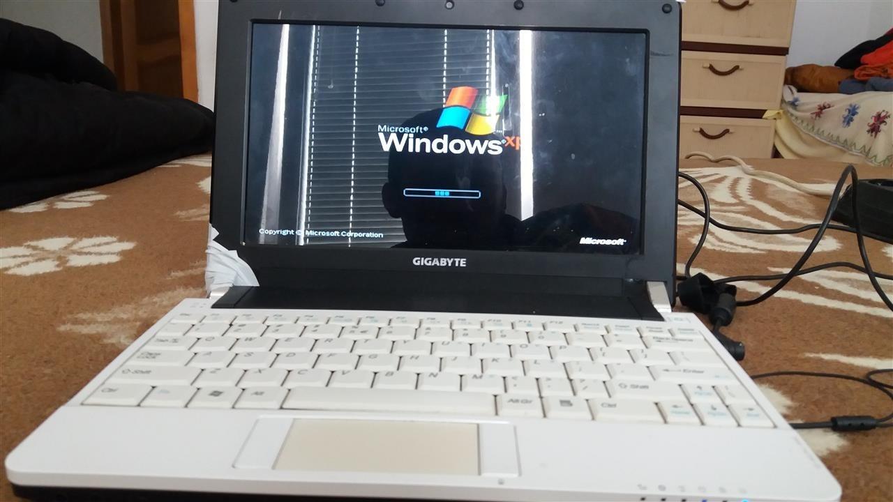 Laptop-Gigabyte-mini