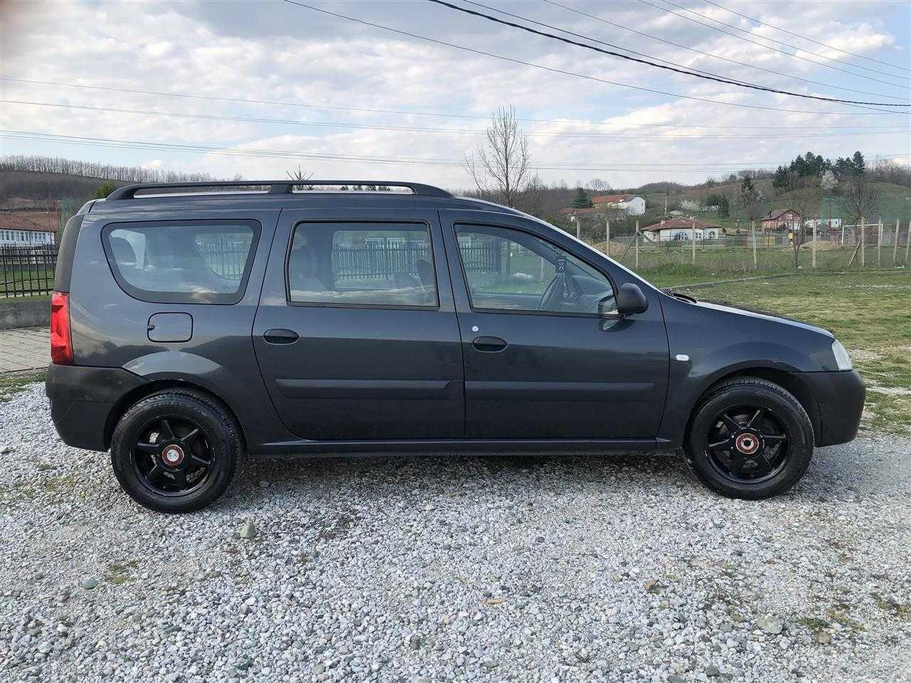 Dacia-Logan-