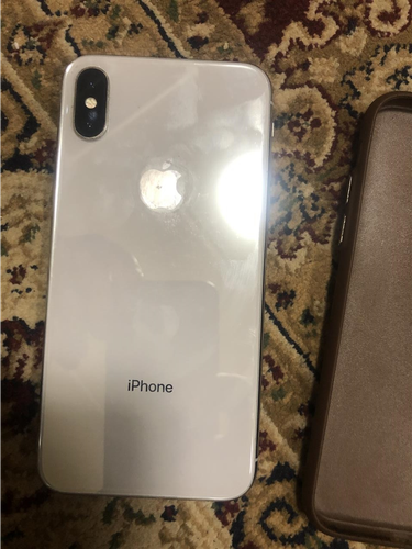 shes iphone X te ri