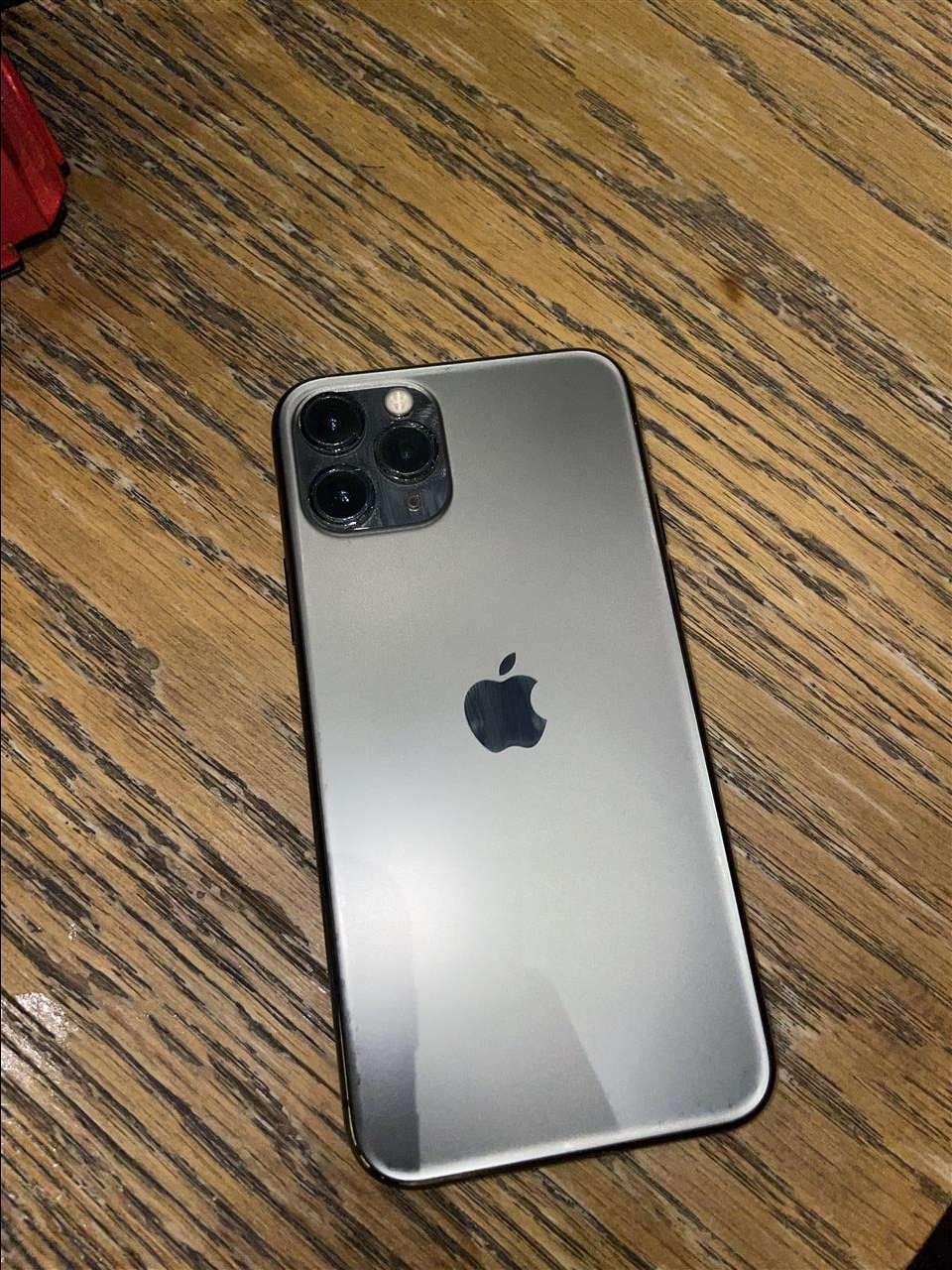 iPHONE-11-Pro-