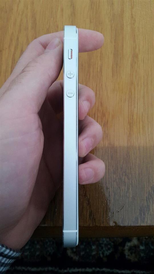 Shes-Iphone-5s-