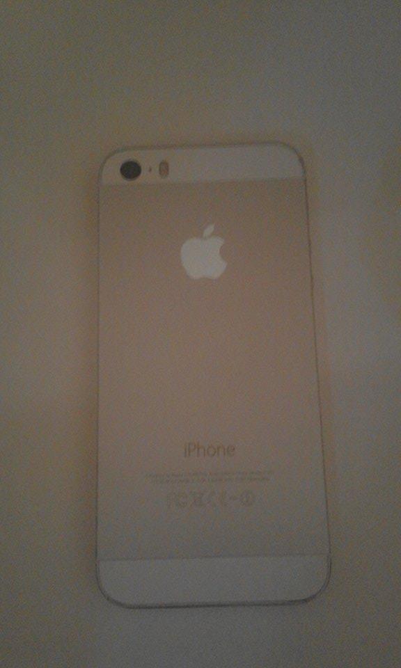 Shes-Iphone-5-per-pjes