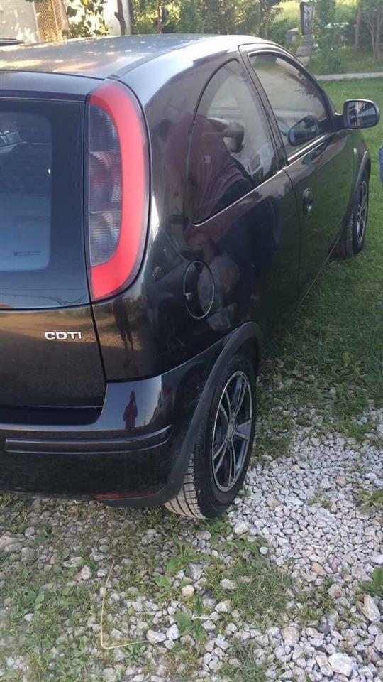 Opel-corsa