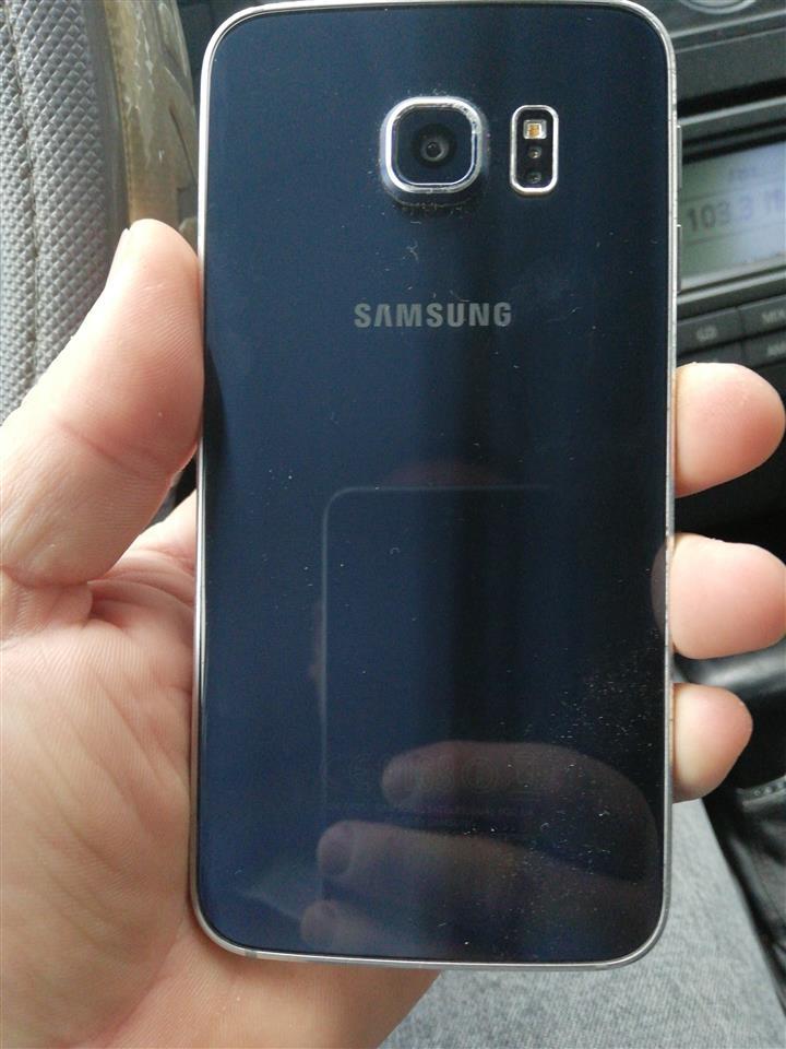Telefon