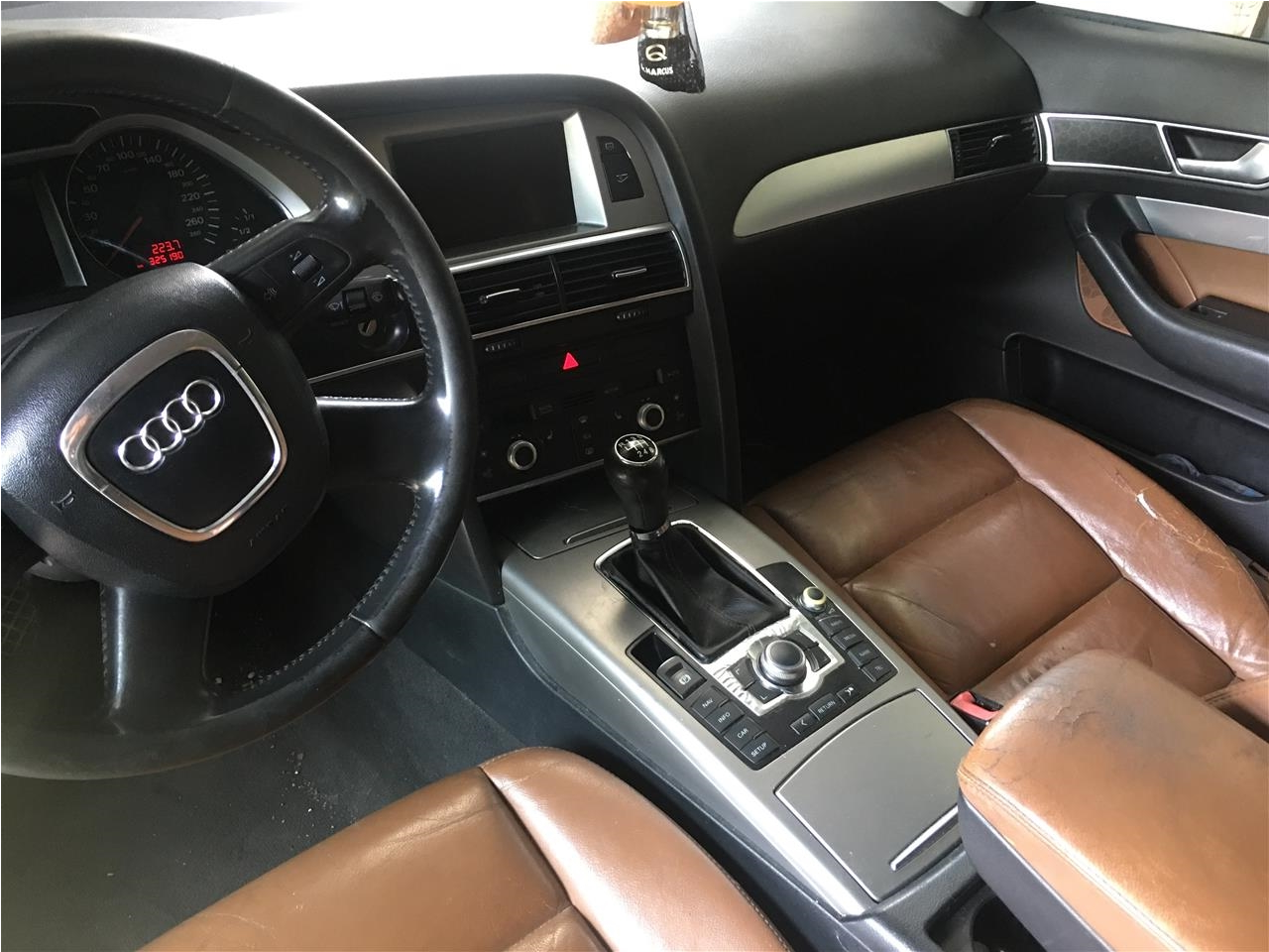 Shitet-audi-a6