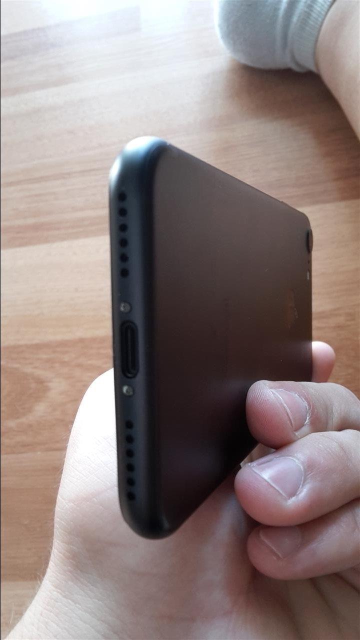IPHONE-7