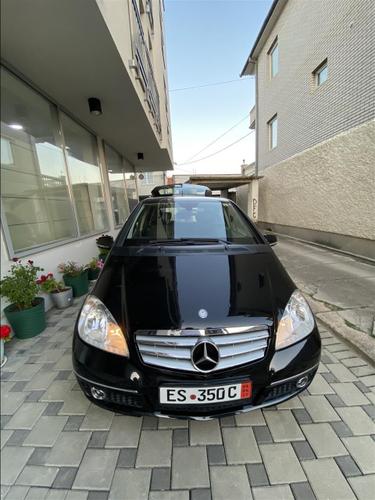 Shitet Mercedeci