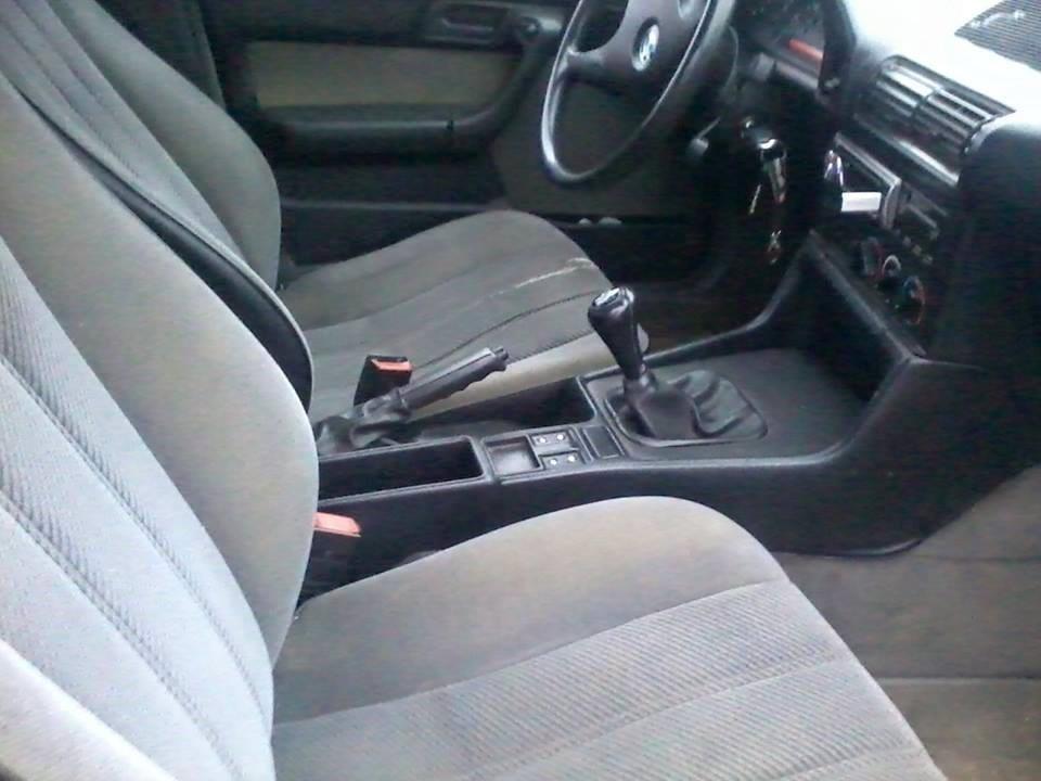 BMW-525--89-