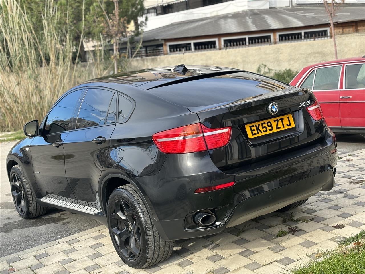 BMW-X6