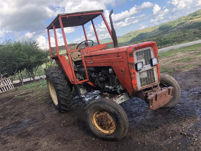 shitet Ursusi c60