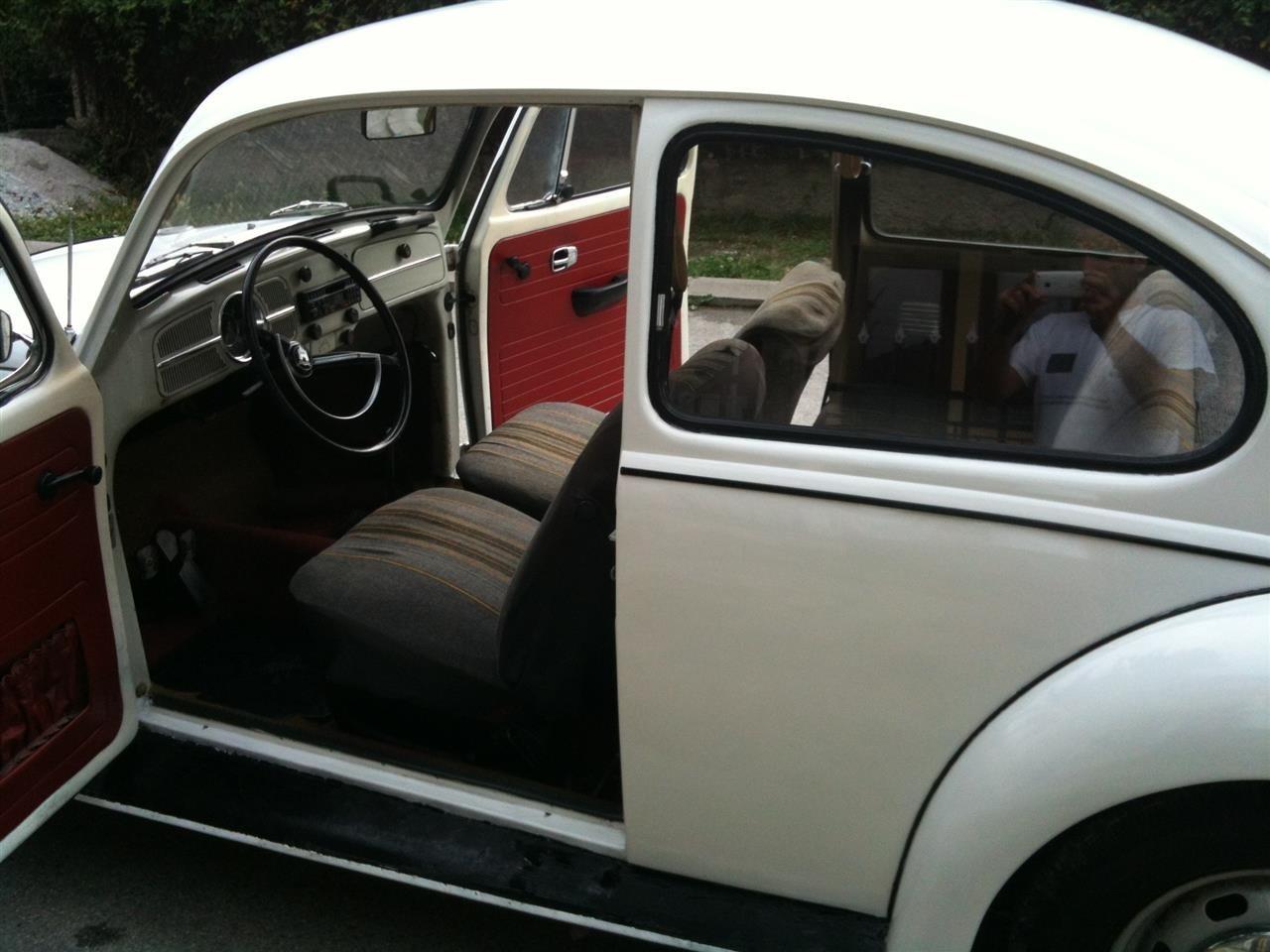 VW-Beetle-Old-Timer