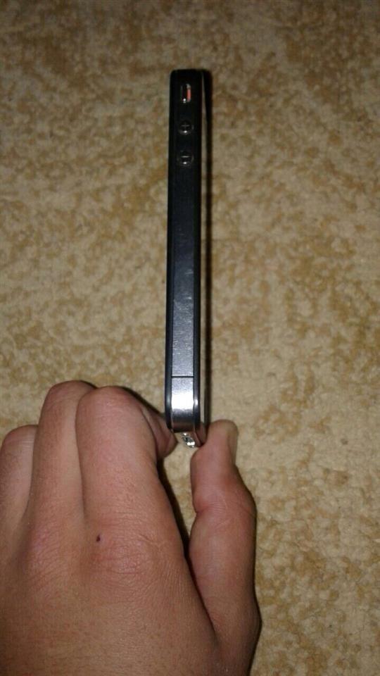 IPHONE-4-