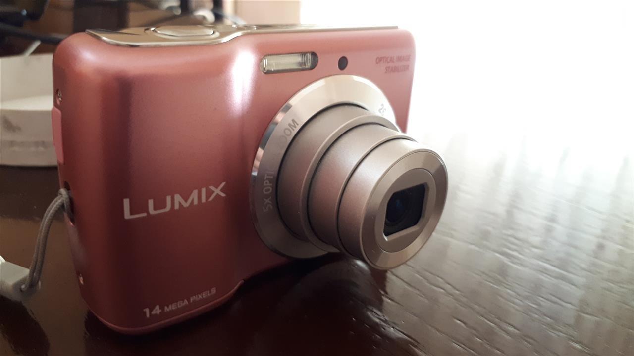 Panasonic-Lumix-DMC-LS5