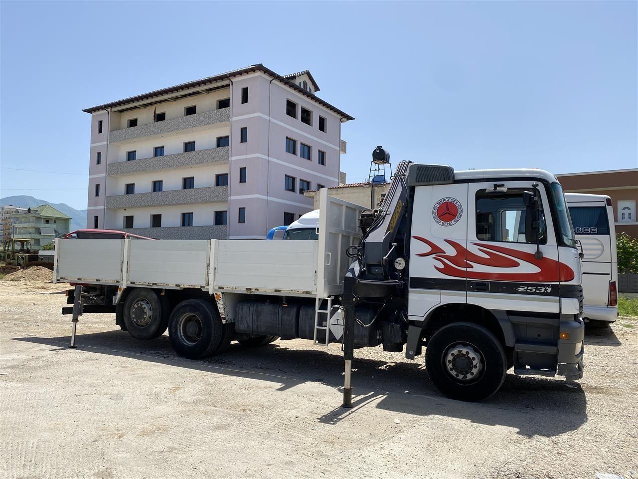 Actros-2631