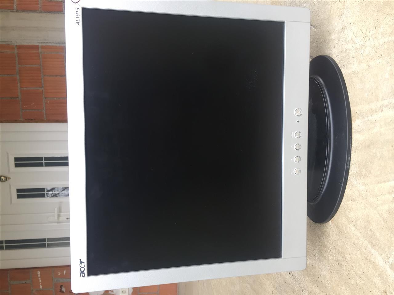 Monitora