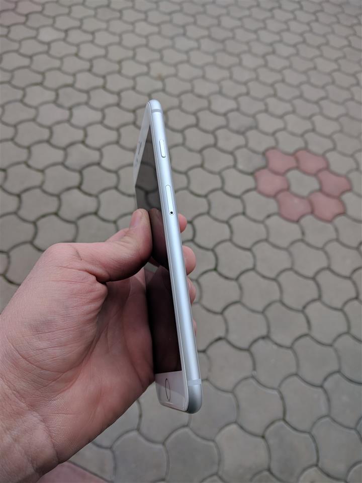 Iphone-8plus-Silver