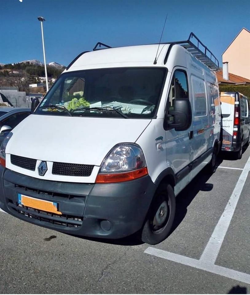 renault-master-2-2-d