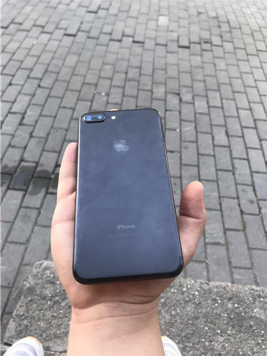 Shitet Iphone 7Plus 
