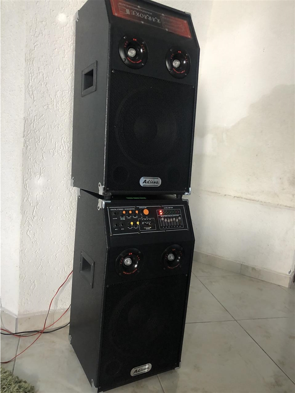 Ipet-me-qera-studio