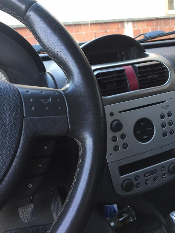 Corsa-1-7-Cdti-2002