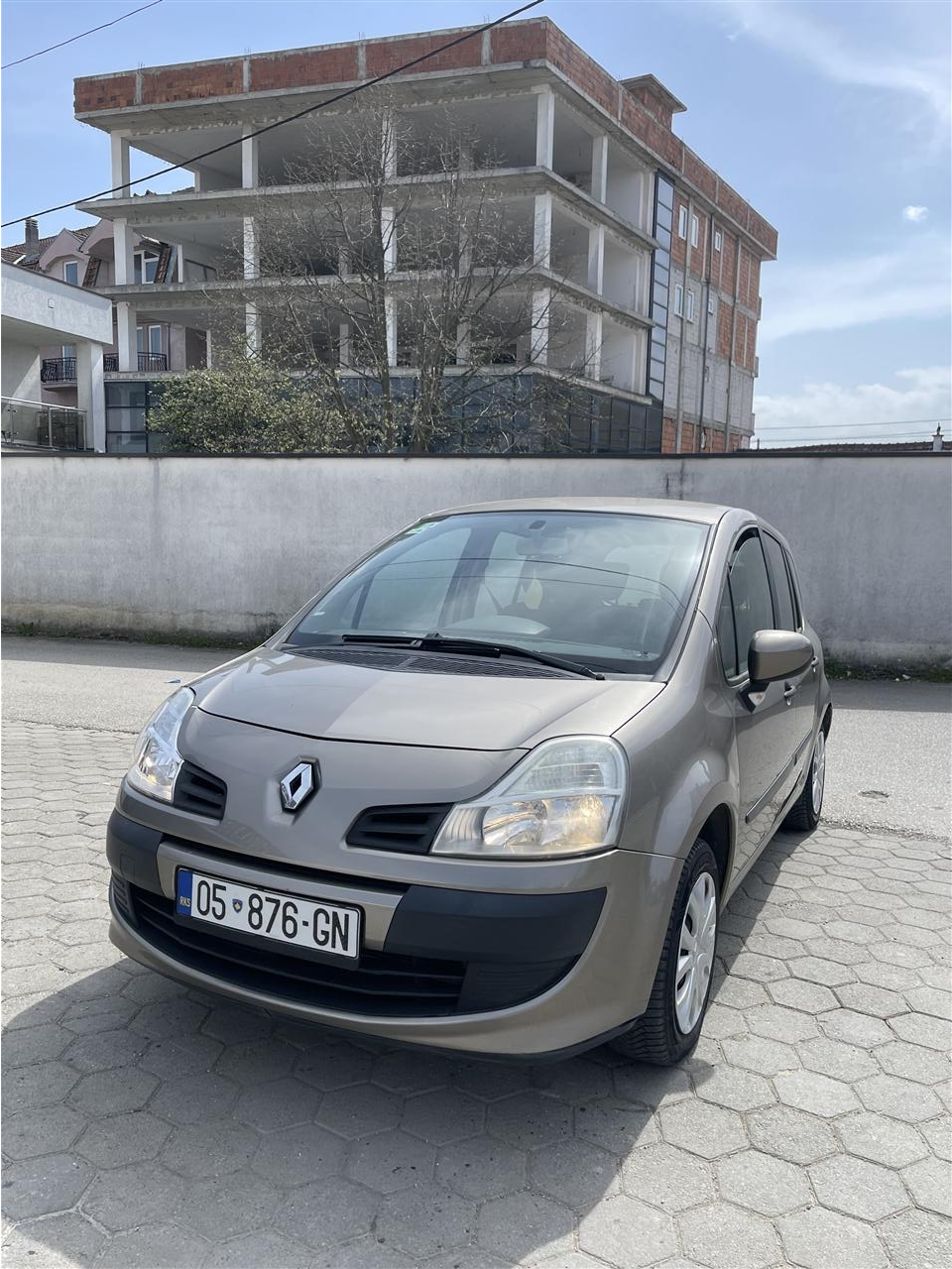 Renault-Modus-1-5-dCi---2012