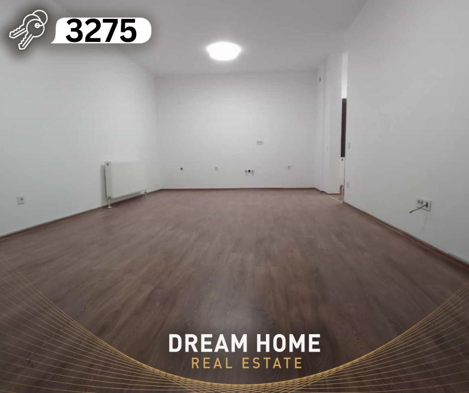 Ofrohet-me-Qira-Banesa-per-Zyre-95m2-ne-Tophane-DREAM-HOME