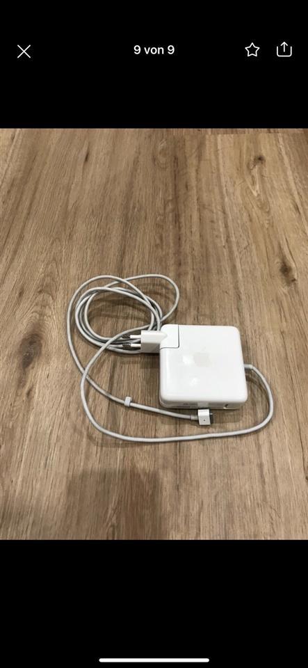 Shitet-Macbook-Pro