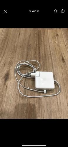 Shitet Macbook Pro