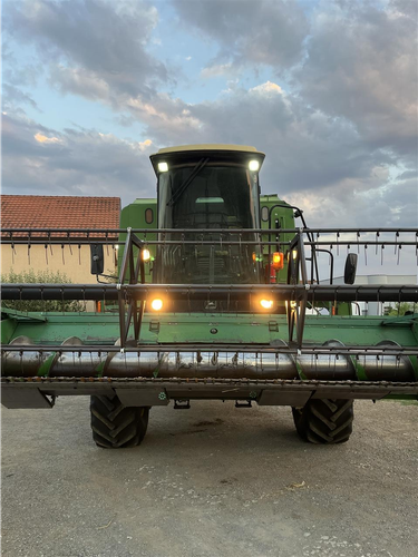 Shitet john deere