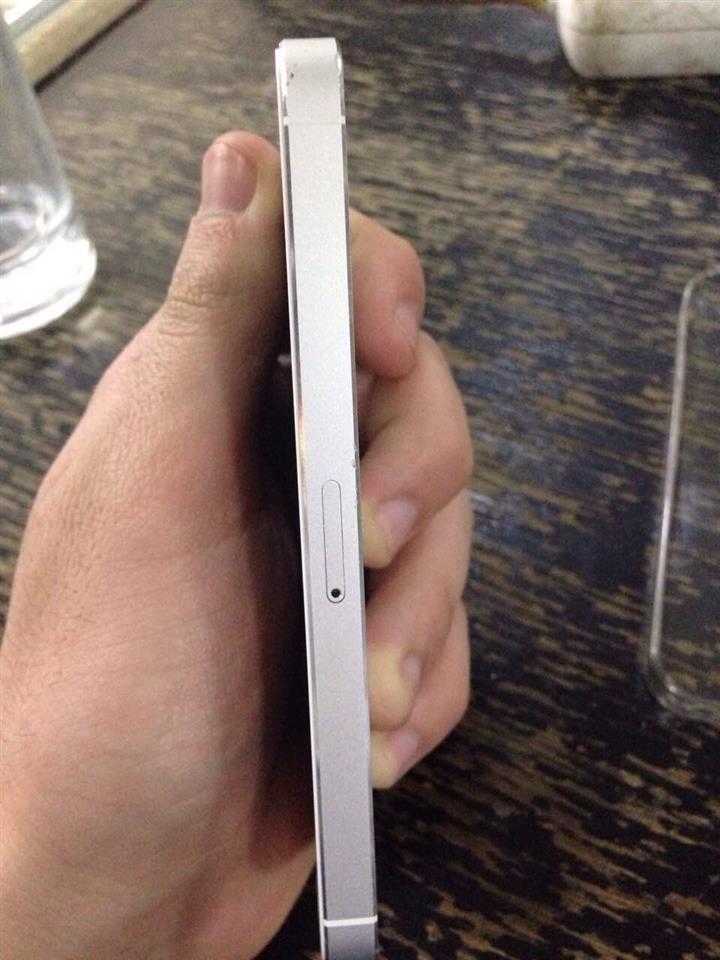 ---IPHONE-5-16-GB----