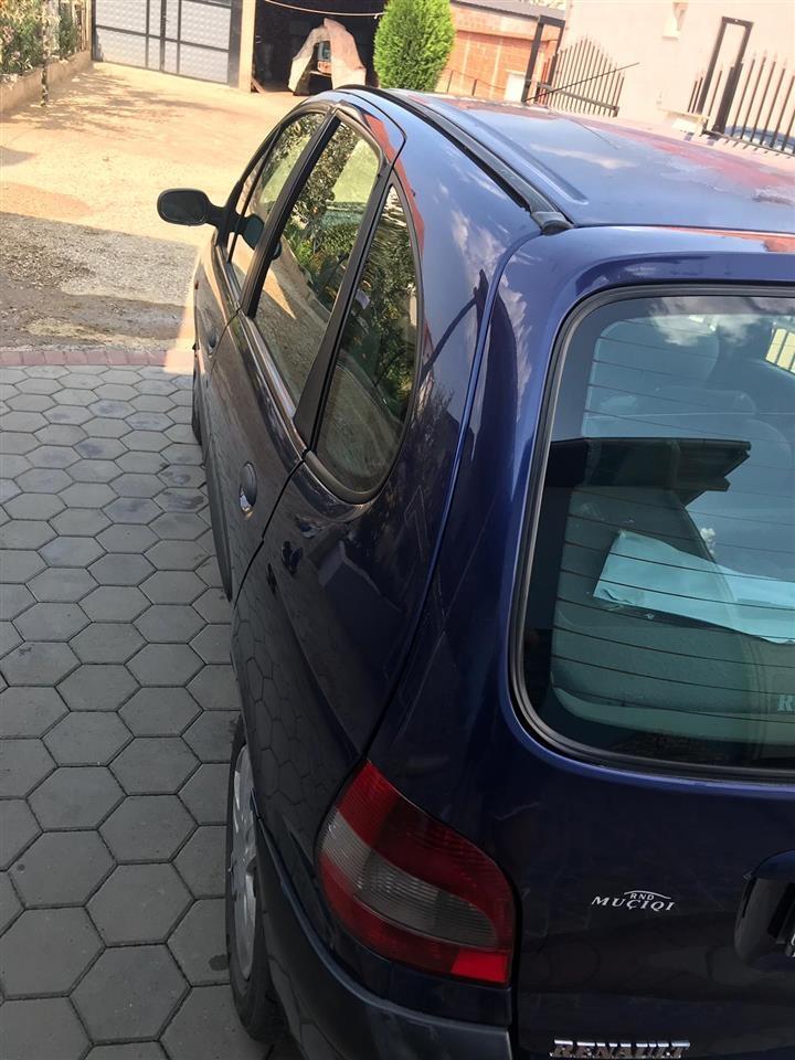 Renault-