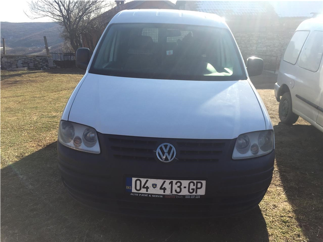 VW Caddy 