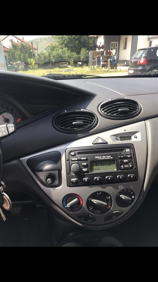 Ford-Focus-2-0
