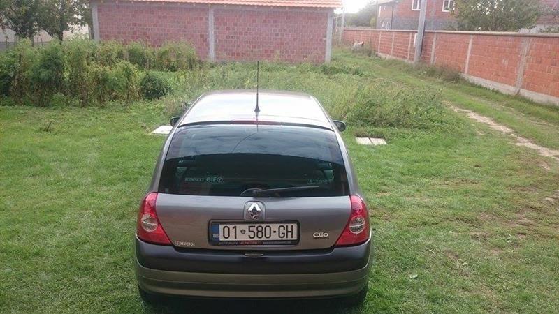 Renault-Clio-