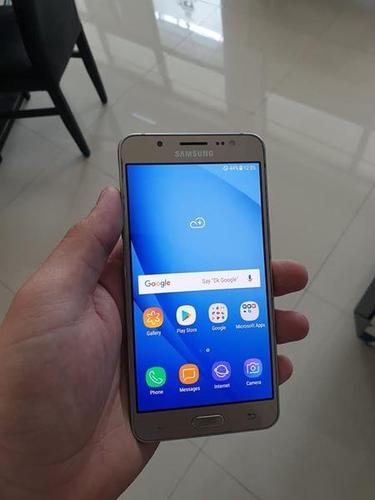 Samsung galaxy J5 2016 