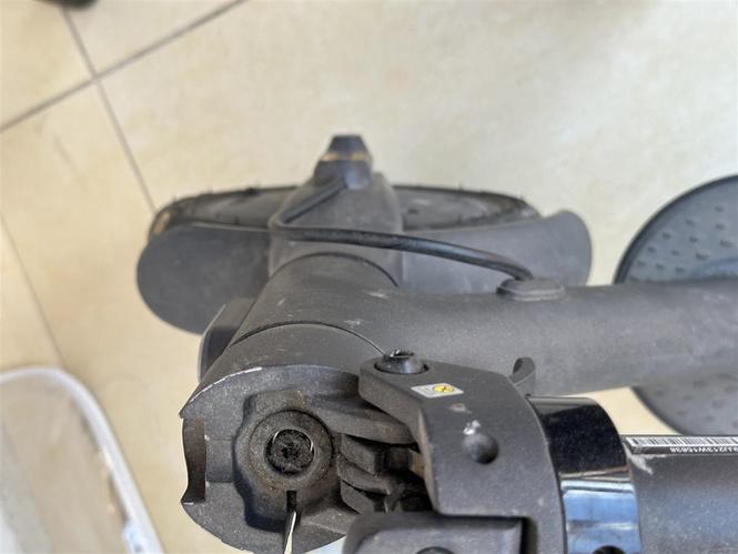 E-Trotinet 