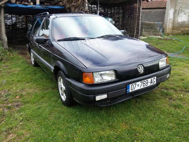VW Passat -90 