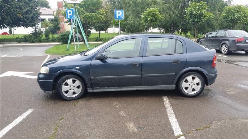 Opel-ASTRA-1-7-DTI-EXTRA-Model--Elegance--2003