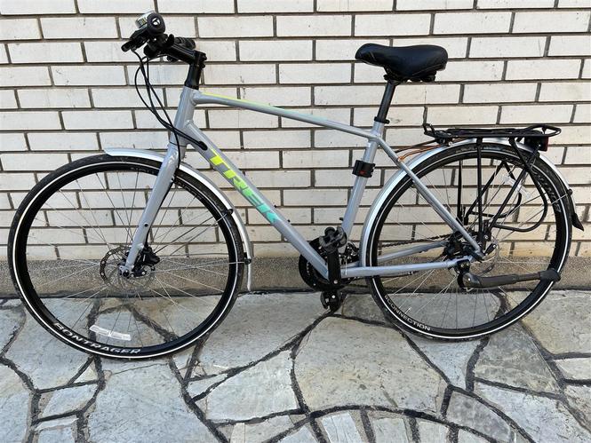 Trek 28