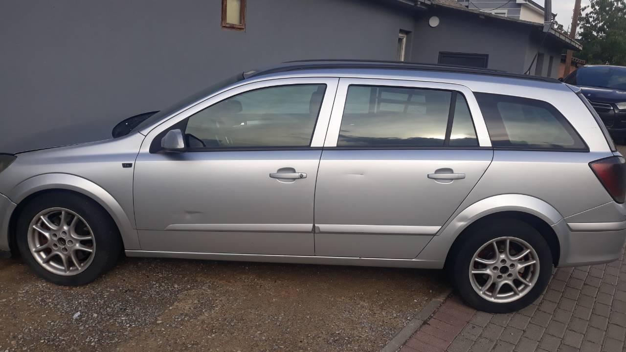 Opel-Astra-