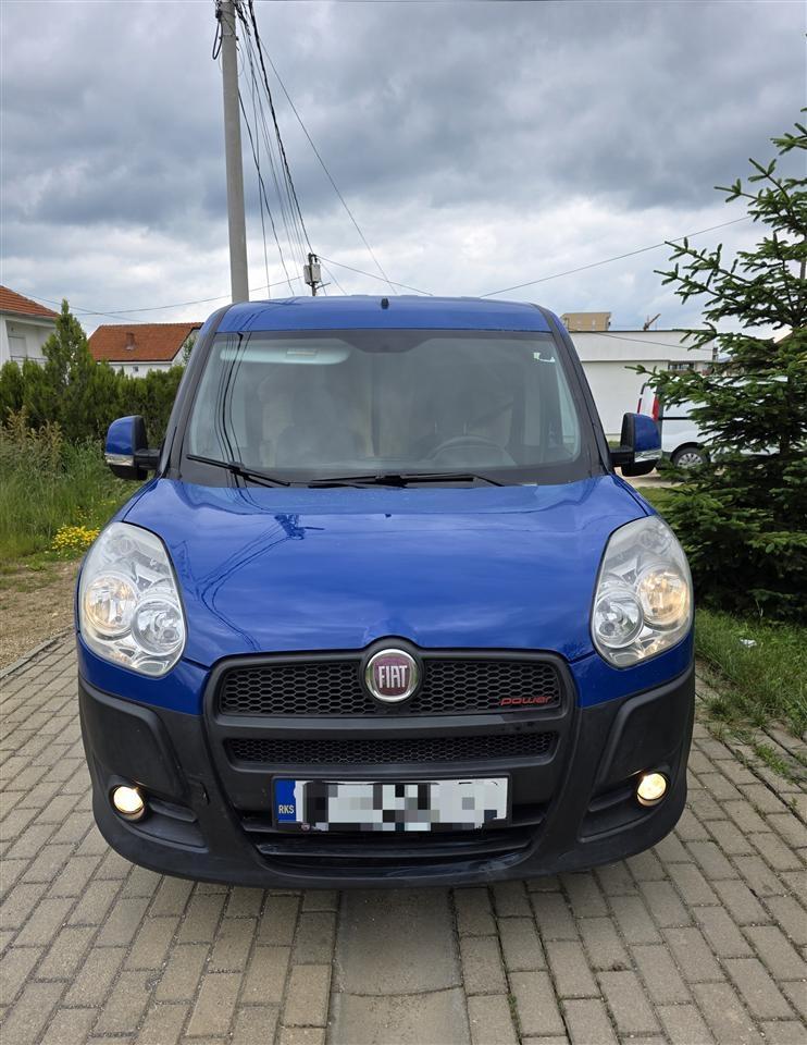 Fiat-Doblo-2-0d