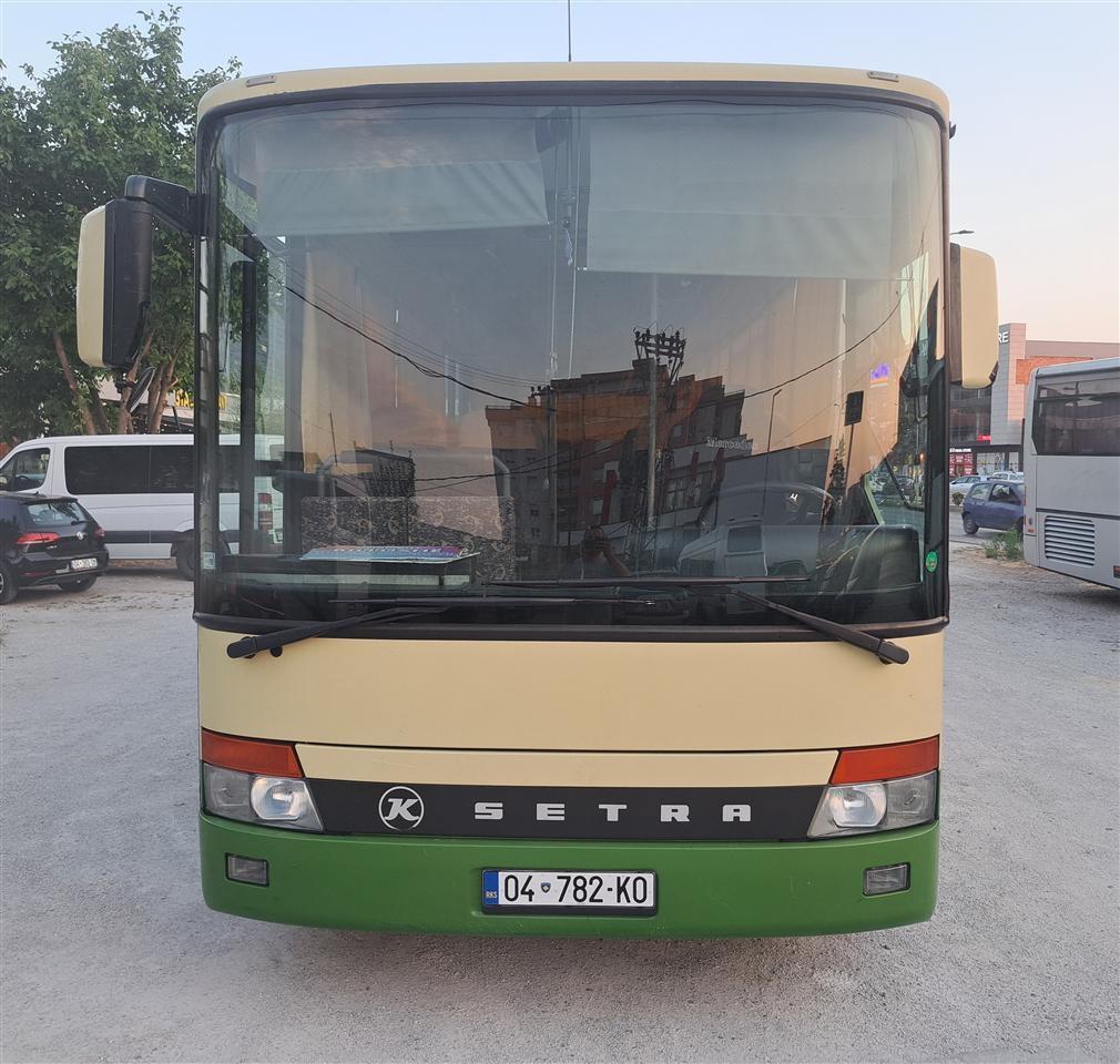 Autobus-Setra-313-ul