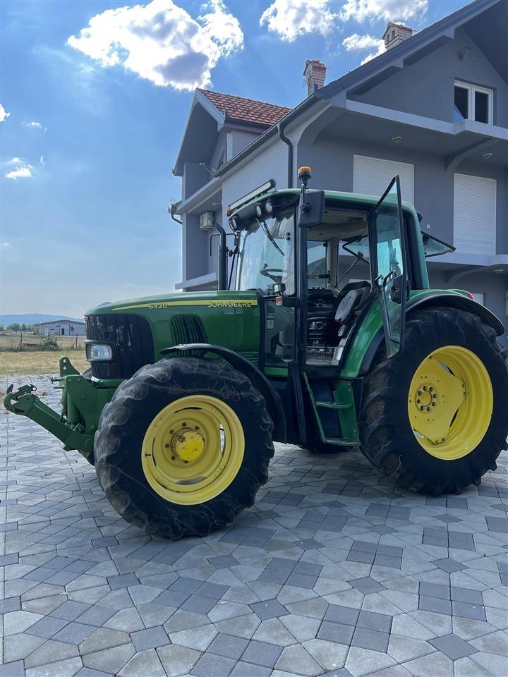 JOHN-DEERE-6320