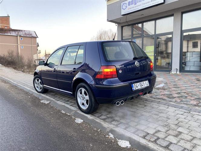 Golf 4