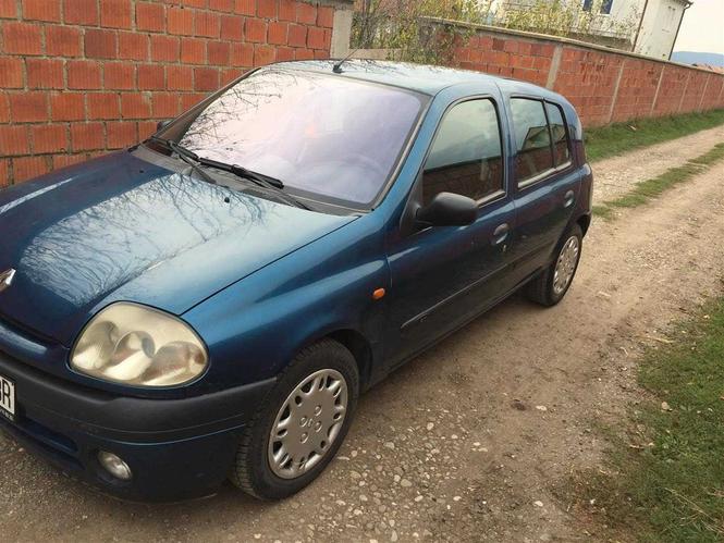 Renault Clio 