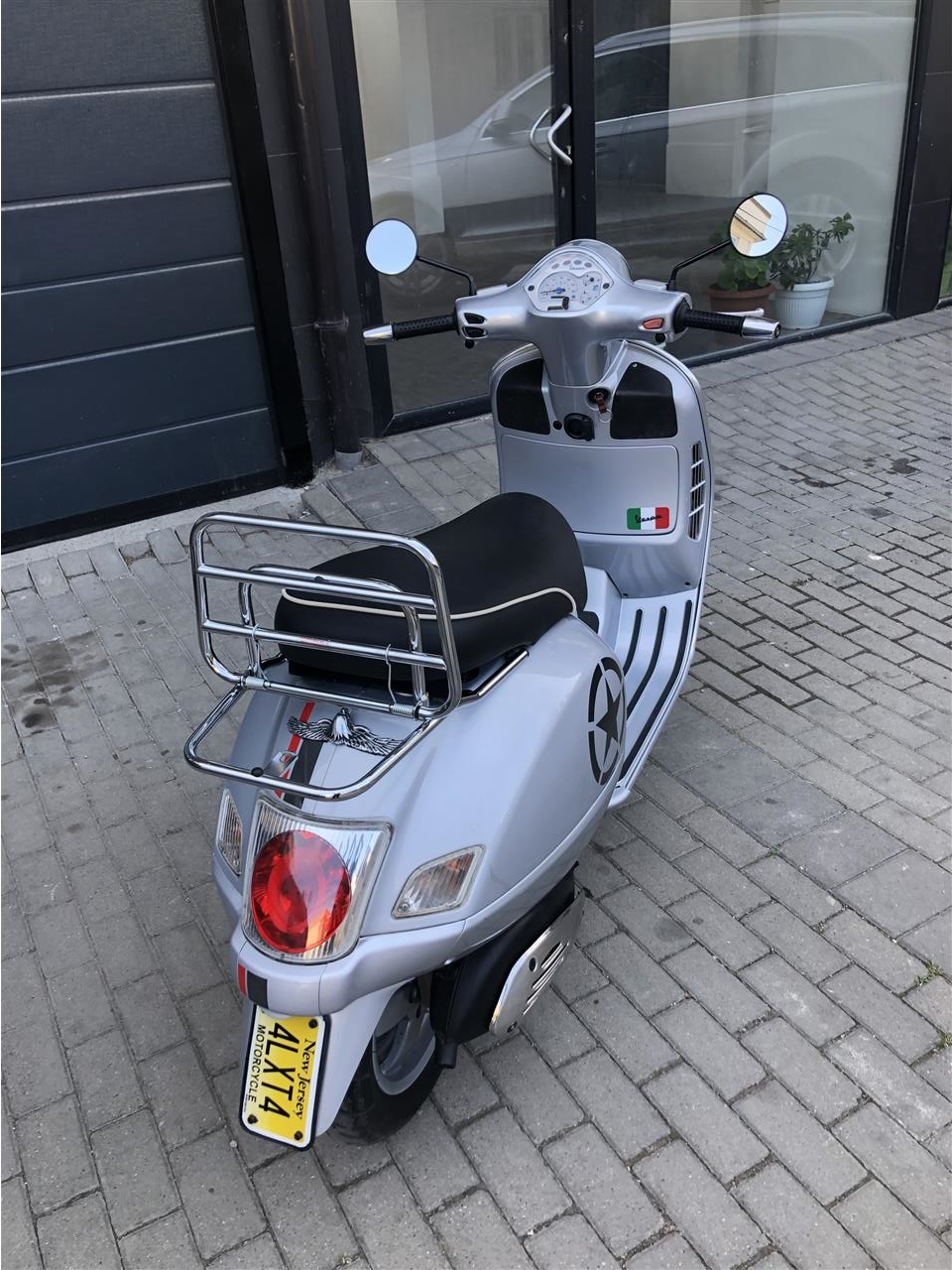 VESPA-125GT