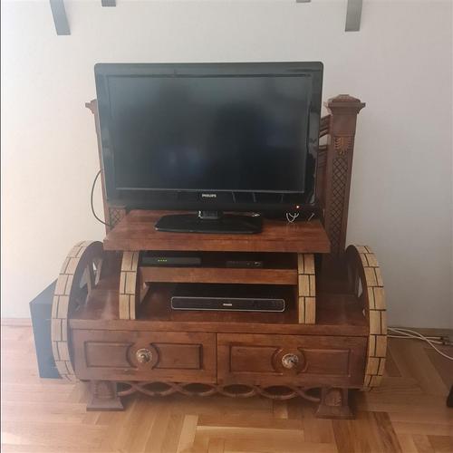 Komod per TV