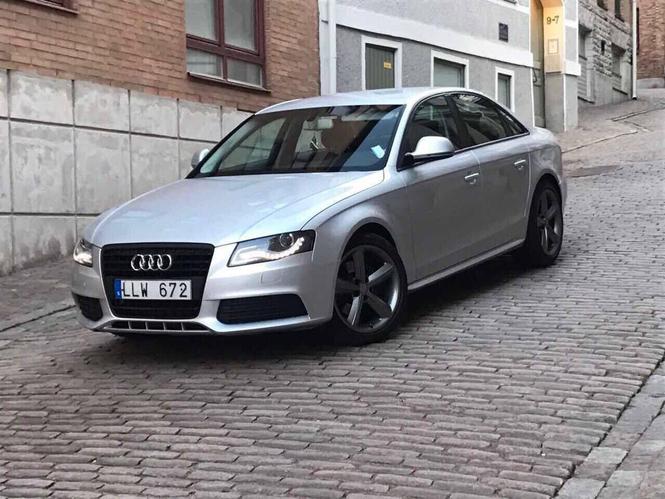 AUDI A4 tdi MULTITRONIC 09