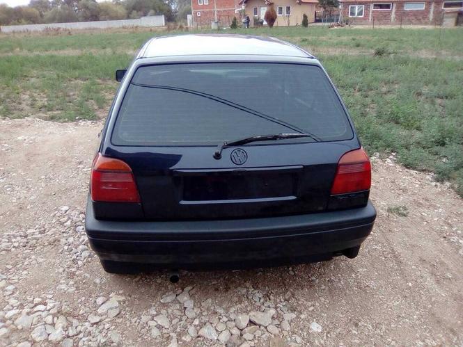 Golf 3