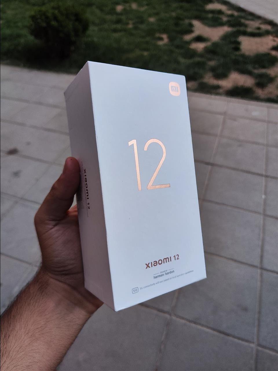 Xiaomi-12-256GB--------